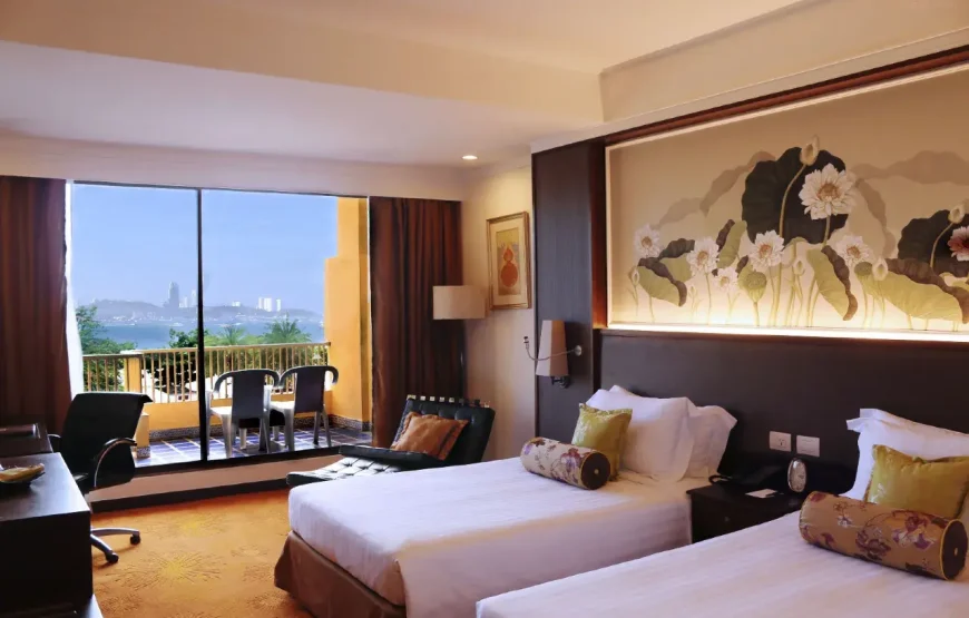 6N/7D -( Standard ) Vietnam SIC tour (1N Hanoi+1N Halong Bay+2N Da Nang+2N Ho Chi Minh)