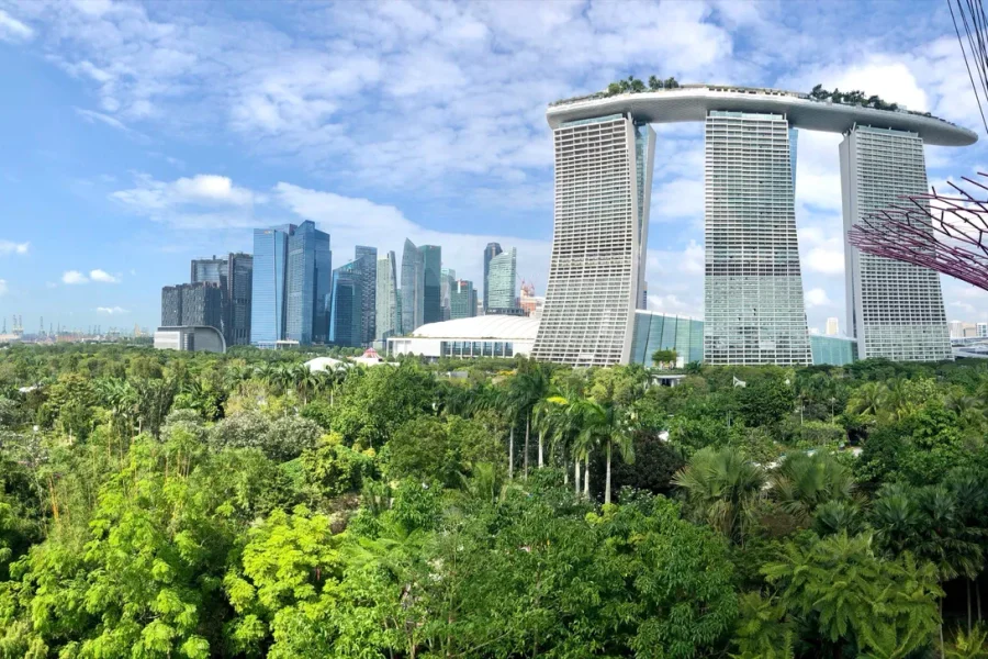 5N/6D – ( DELUXE ) FullMoon Malaysia (2N Kuala lumpur + 1N Genting + 2N Langkawi)