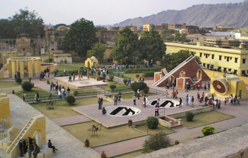 8N/9D (High End) Forts & Palaces of Rajasthan (2N JPR + 1N Ranthambore + 2N UDPR + 1N JDP + 2N JSMR)