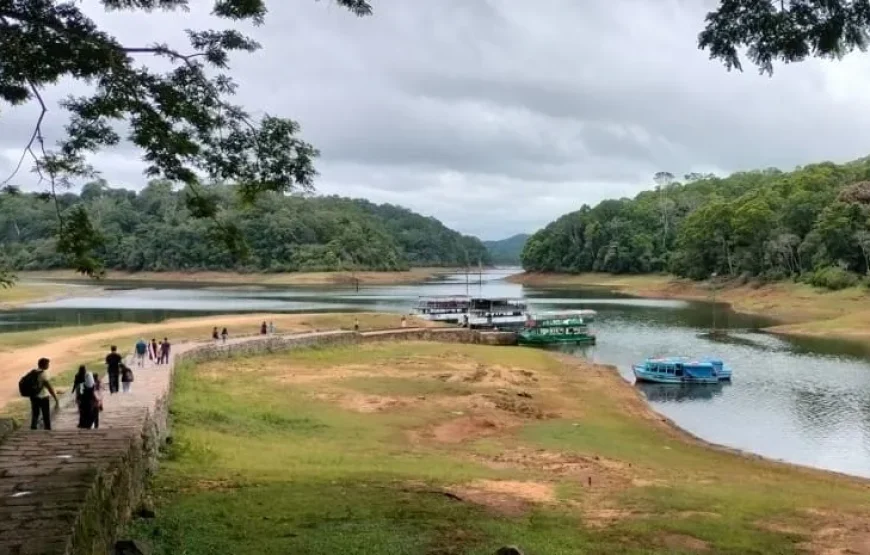 (5N/6D) – ( BASIC ) Sublime Kerala (1N Cochin + 2N Munnar + 1N Thekkady + 1N Kumarakom)