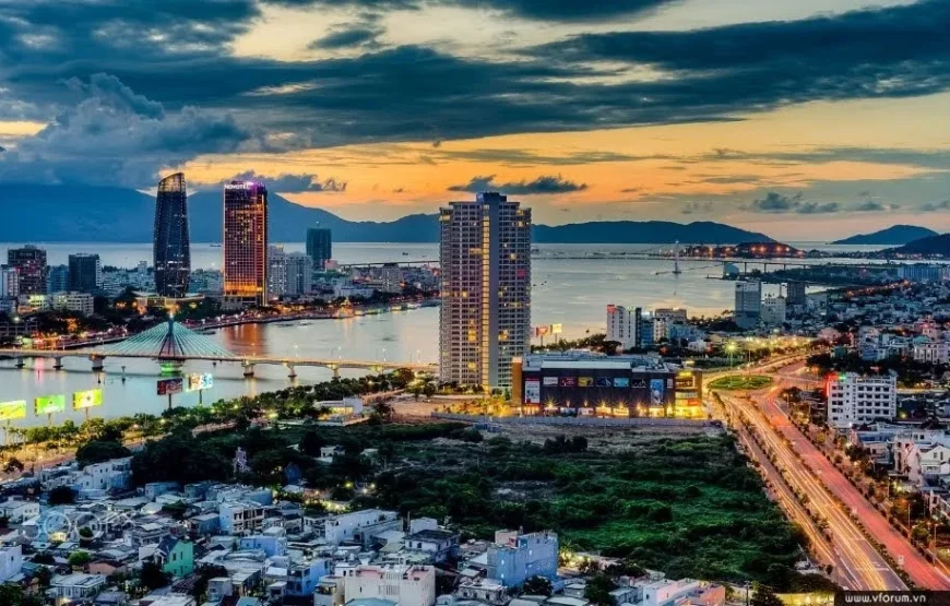 6N/7D -( Standard ) Vietnam SIC tour (1N Hanoi+1N Halong Bay+2N Da Nang+2N Ho Chi Minh)