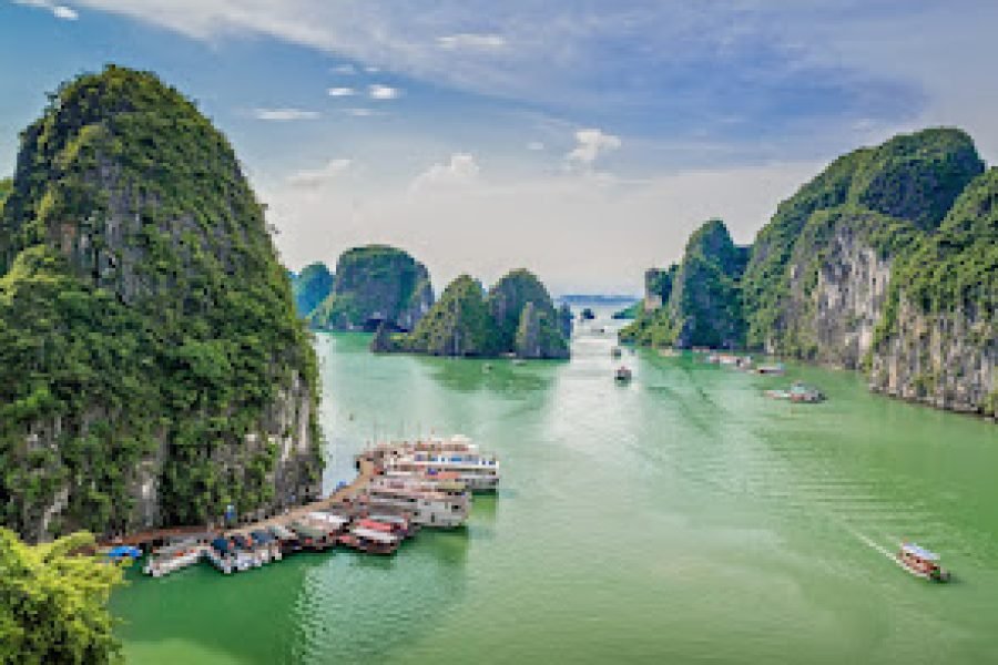 5N/6D – ( Deluxe ) Vietnam Classic Tour (1N Hanoi + 1N Ha Long Bay + 3N Da Nang)