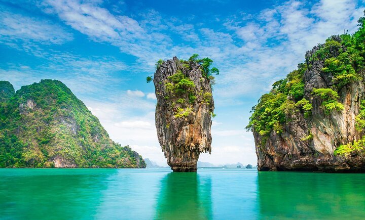 Day 2 –  | James Bond Island Speedboat Tour WITH LUNCH