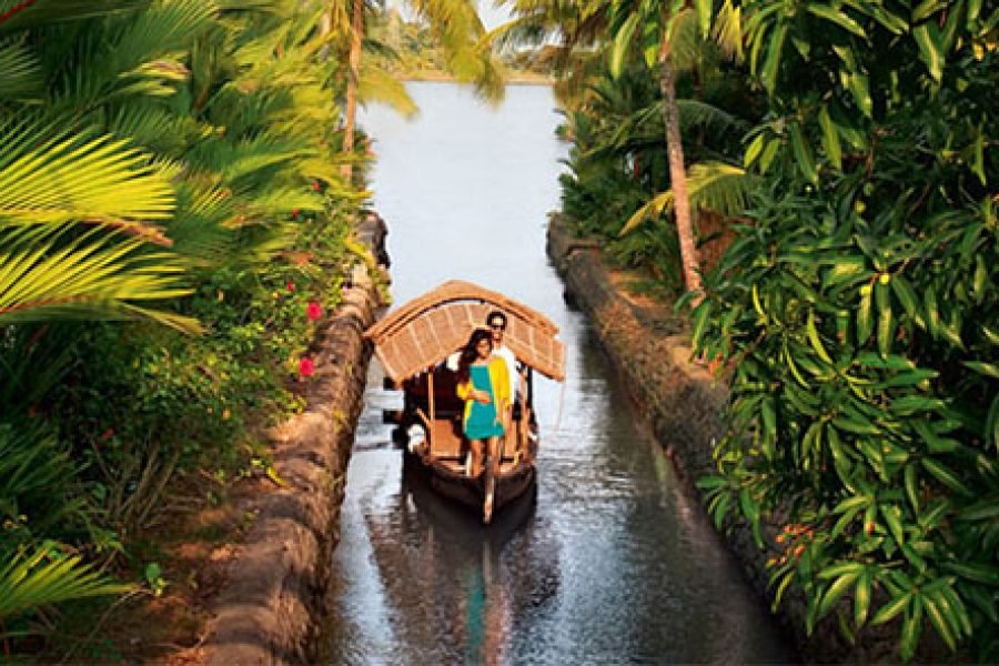 5N/6D- (OTIQ-GOBLV9) GATEWAY KERALA (1N COCHIN+ 2N MUNNAR+ 1N KOVALAM)