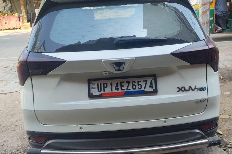 MAHINDRA XUV 700 (OTIQ-ELXIFN) UP6574