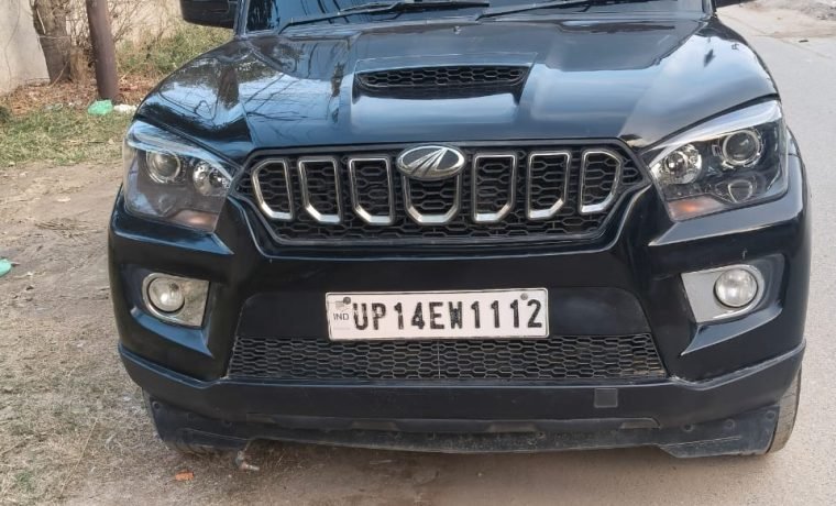 Mahindra Scorpio (OTIQ-KWIHGA) UP1112