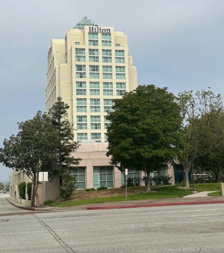 HOTEL- Los Angeles - Hilton Glendale**** OR SIMILAR