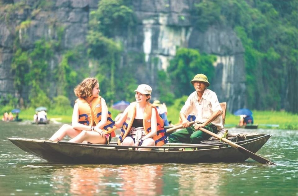 DAY 2 — NINH BINH EXCURSION