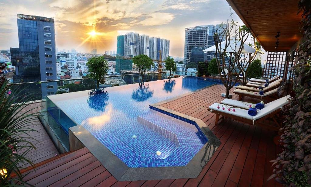 HOTEL - HO CHI MINH CITY - Viet Lotus Saigon Hotel – Family Suite**** OR SIMILAR