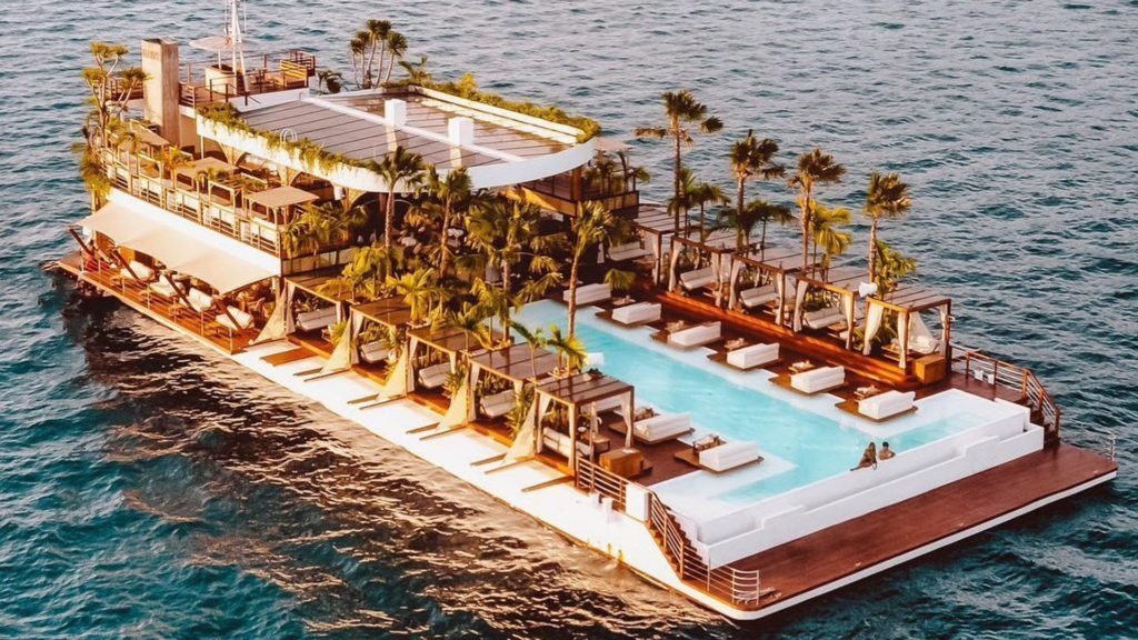 Day 7 – | Leisure Day in Phuket or OPTIONAL YONA BEACH CLUB 