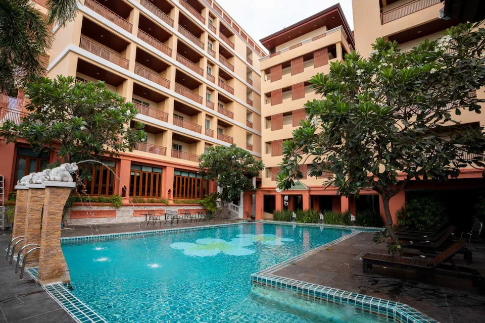 Hotel The Ecotel Bangkok (2N) OR SIMILAR