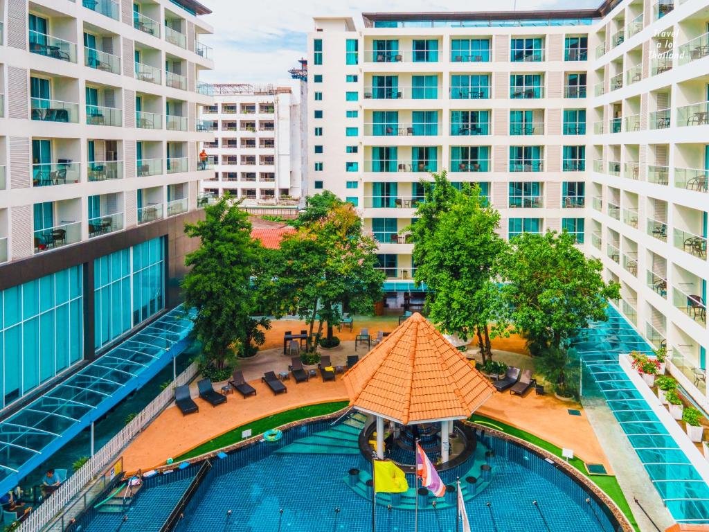 HOTEL- PATTAYA- CENTARA HOTEL PATTAYA **** OR SIMILAR