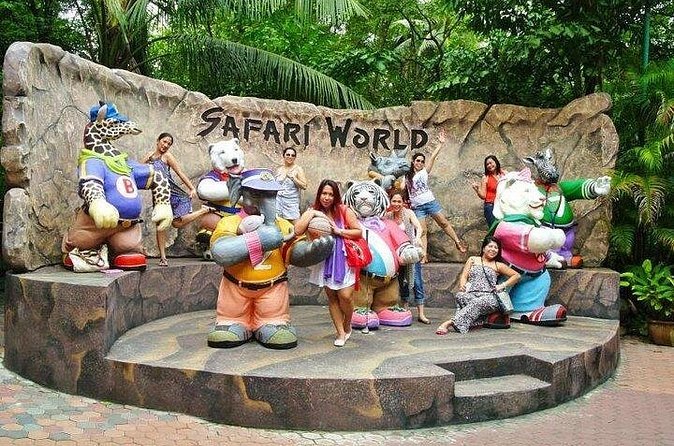 DAY 3: SAFARI WORLD & MARINE PARK – PRATUNAM SHOPPING – DEPARTURE