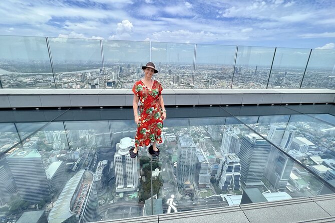 DAY 1 – ARRIVAL IN BANGKOK – PATTAYA CITY TOUR & ALCAZAR SHOW